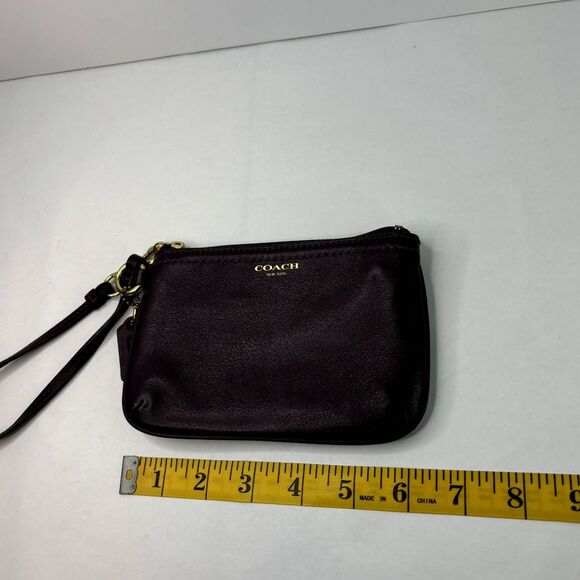 Coach Legacy Purple Soft Leather Wristlet Wallet Gold Designer Pendant Womens - Picture 9 of 10